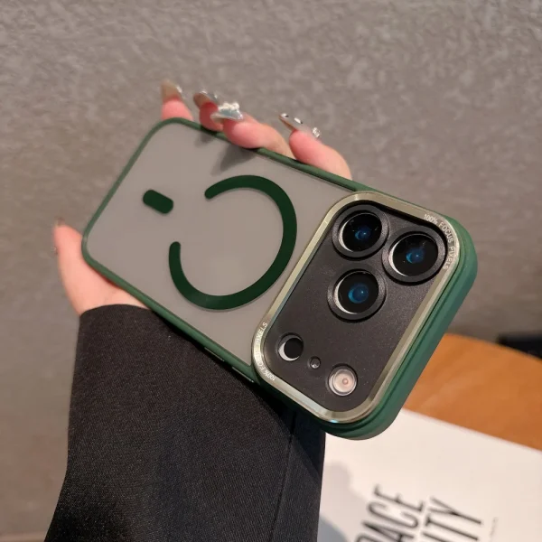 📱 جراب آيفون 17 الفاخر الجديد بتصميم شفاف ومتين! ✨