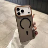 📱 **الجراب الرسمي الشفاف غير اللامع لآيفون - متوافق مع MagSafe** ✨